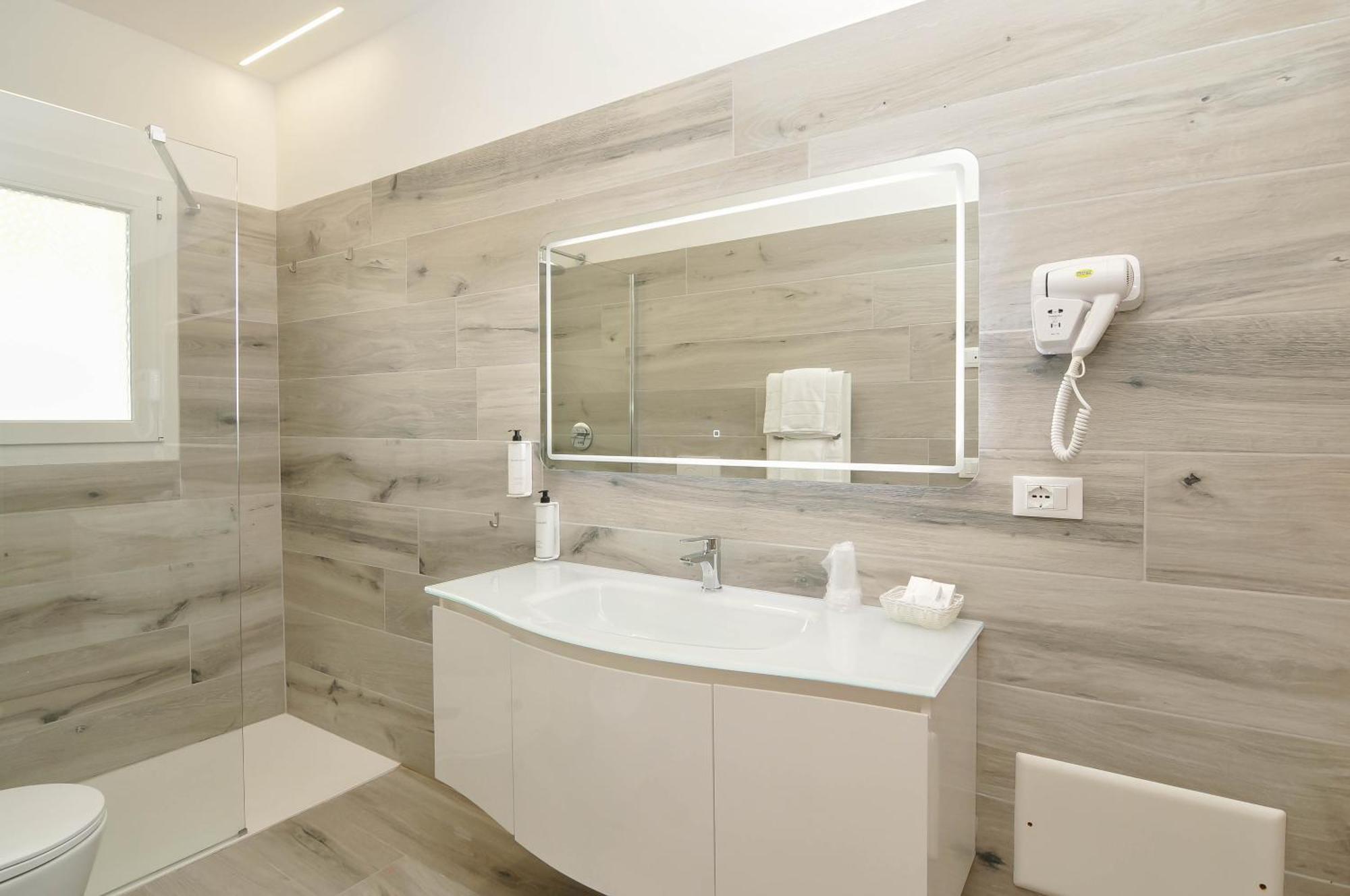 كاوْرلي Marina Suites & Apartments 4 Stelle S المظهر الخارجي الصورة